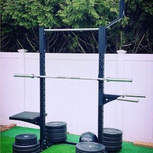BeaverFit Outdoor Squat Rack + Rogue Bumper Plates - LOCAL PICKUP ONLY- NY 11710